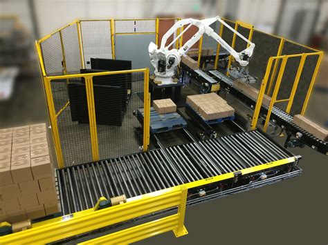 robotic palletizer with multiple pallets.